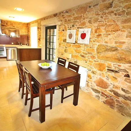 Casa De Rieiro * Cabana De Bergantinos