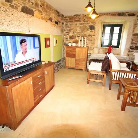 Casa De Rieiro * Cabana De Bergantinos