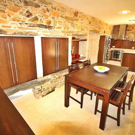 Casa De Rieiro Holiday home Cabana De Bergantinos