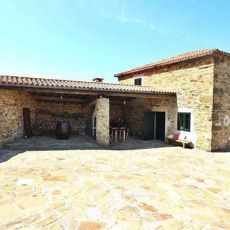 Casa De Rieiro Holiday home *